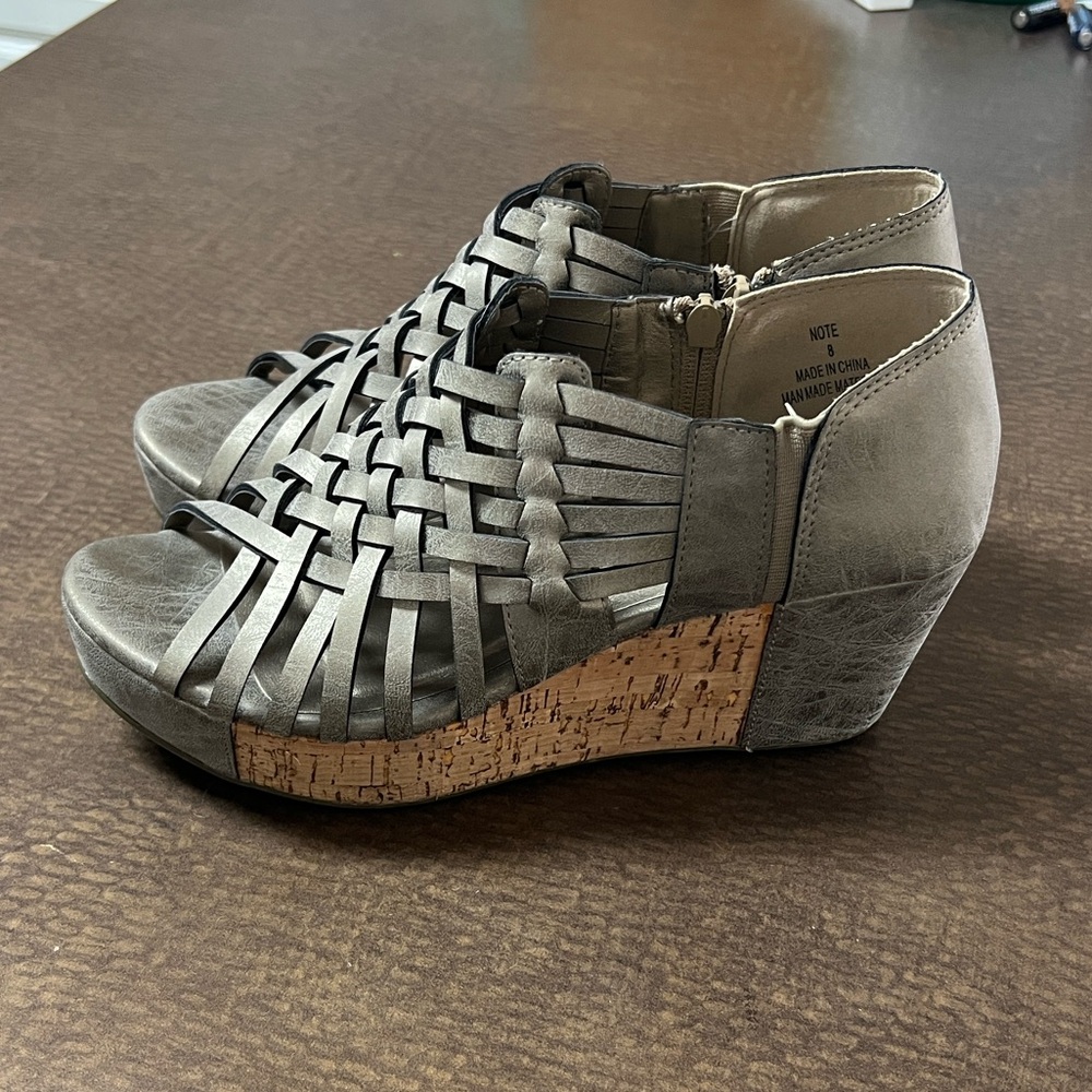 Boutique Corkys Metallic Woven Cork Wedges w/zipper